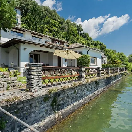 Bianca - Front Pool By Rent