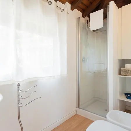 Bianca - Front Pool By Rent