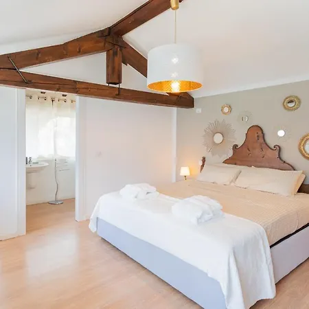 Bianca - Front Pool By Rent Apartment