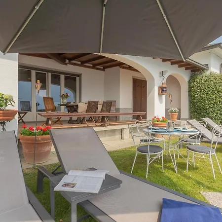 Apartment Bianca - Front Pool By Rent Sala Comacina