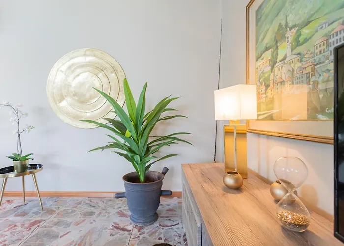 Apartment Bianca - Front Pool By Rent Sala Comacina