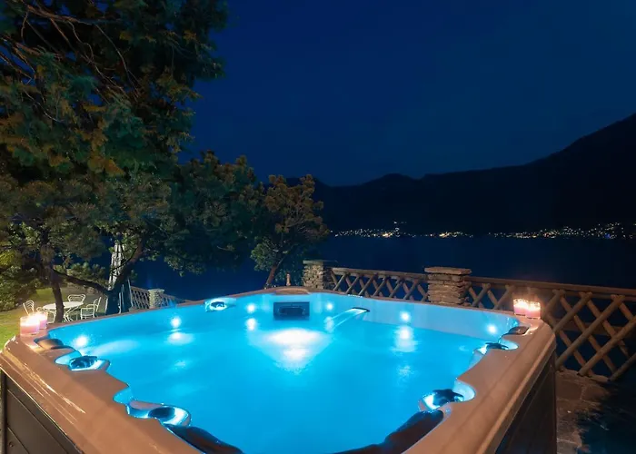 Bianca - Front Pool By Rent Sala Comacina