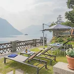 Bianca - Front Pool By Rent Sala Comacina